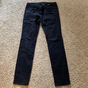 Black skinny jeans
